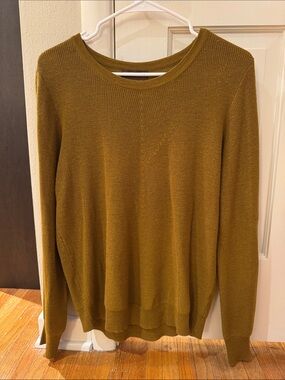 Dark mustard yellow sweater